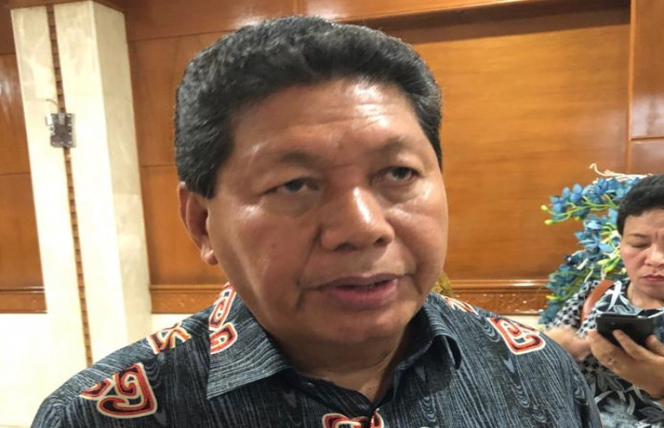 Pemkab Serui Usul Sharing Dana Pembenahan Stadion Marora